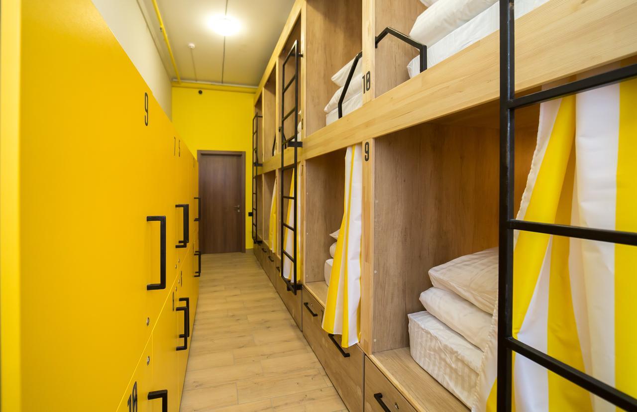 Hotel Bee Station Kijev Kültér fotó